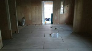神奈川県茅ケ崎市の戸建住宅にて、フリーフロアCPR工法 置床工事を致しました。