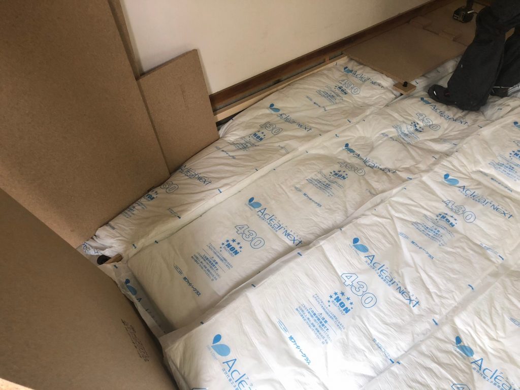 神奈川県藤沢市の団地にて、床リフォーム 置床工事を行いました！