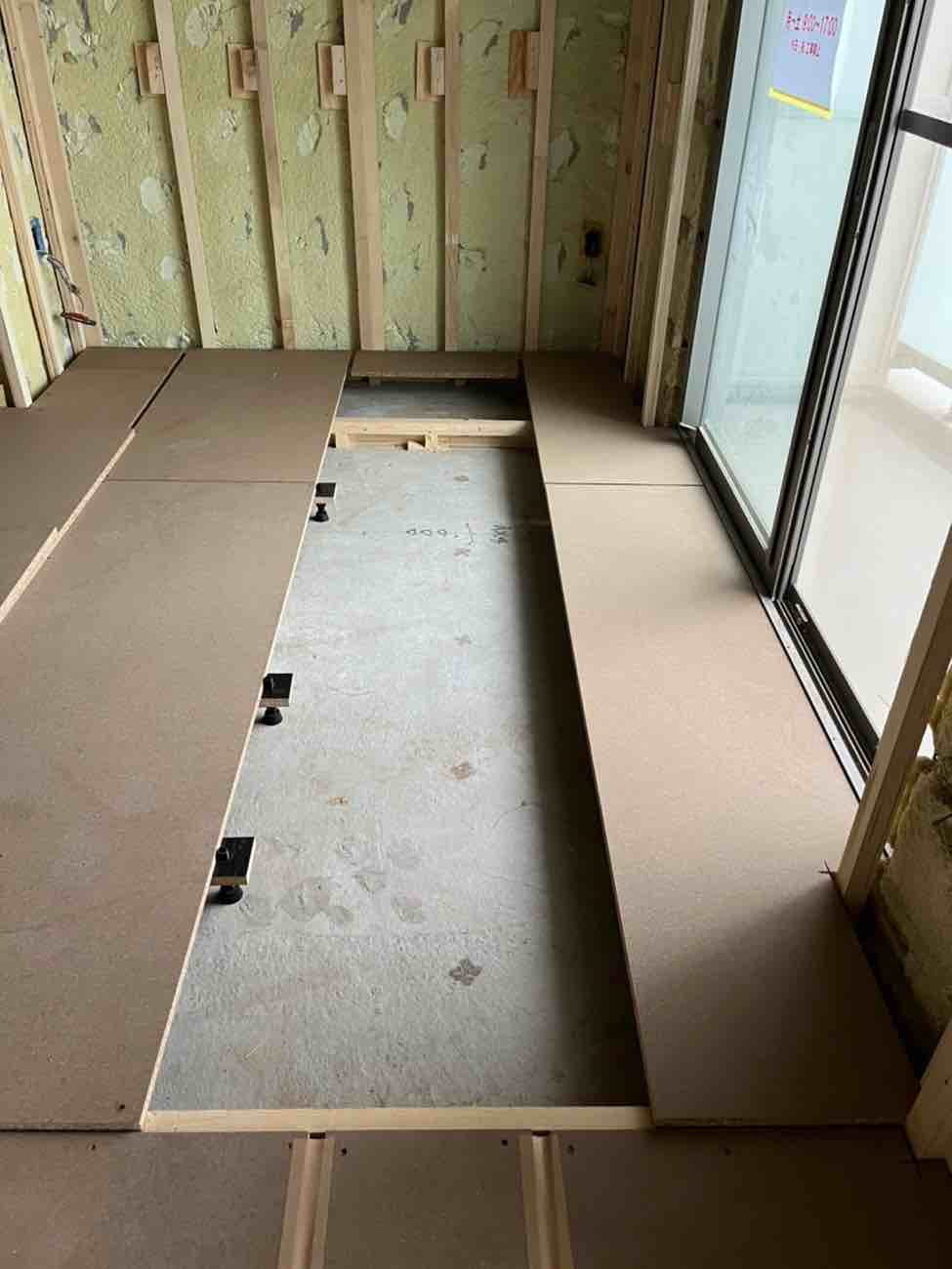 東京都目黒区にて、店舗のリノベーション置床工事を行いました。【秀和建工】