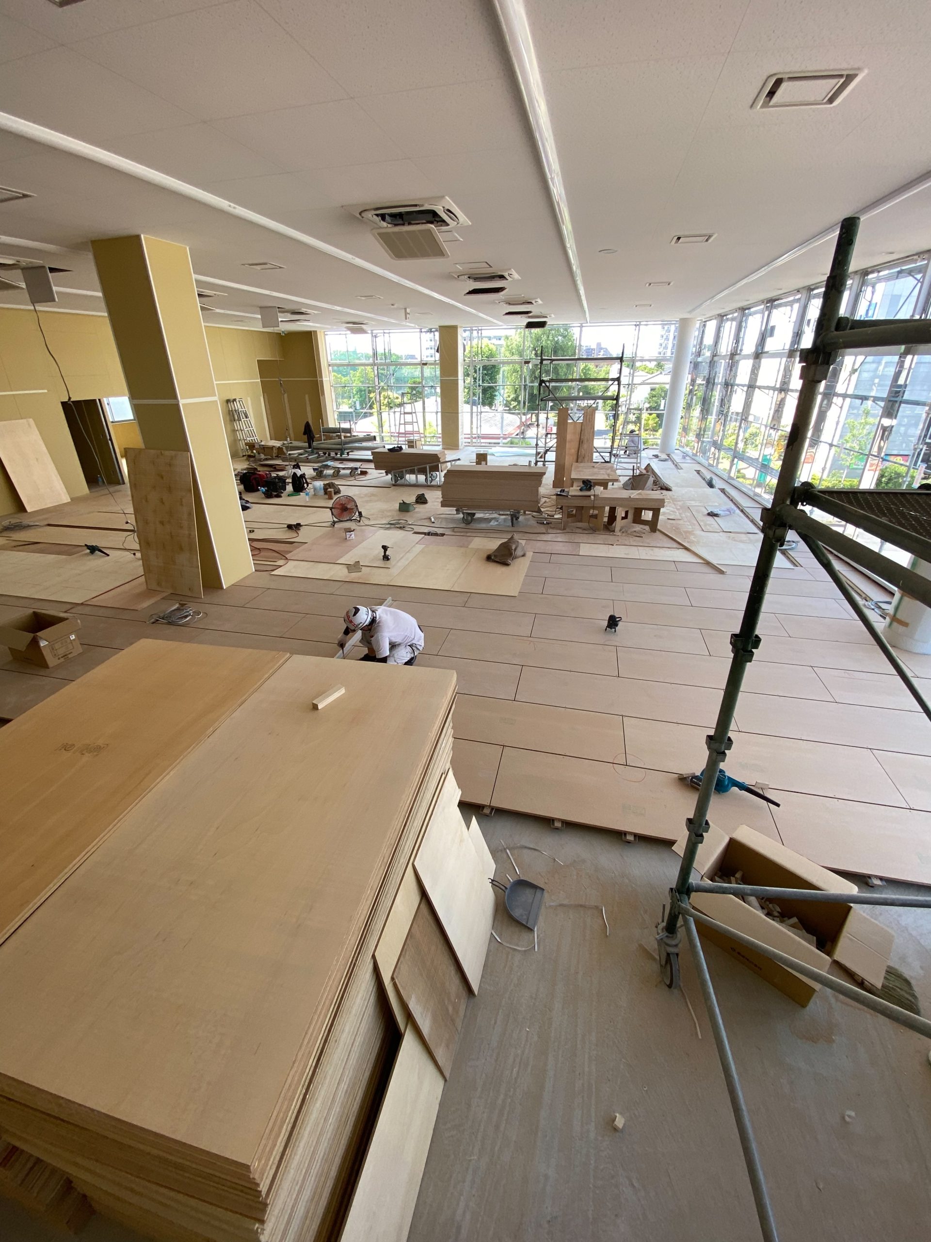 東京都足立区にて、新築工事に伴う置床工事を行いました。（乾式二重床）【秀和建工】