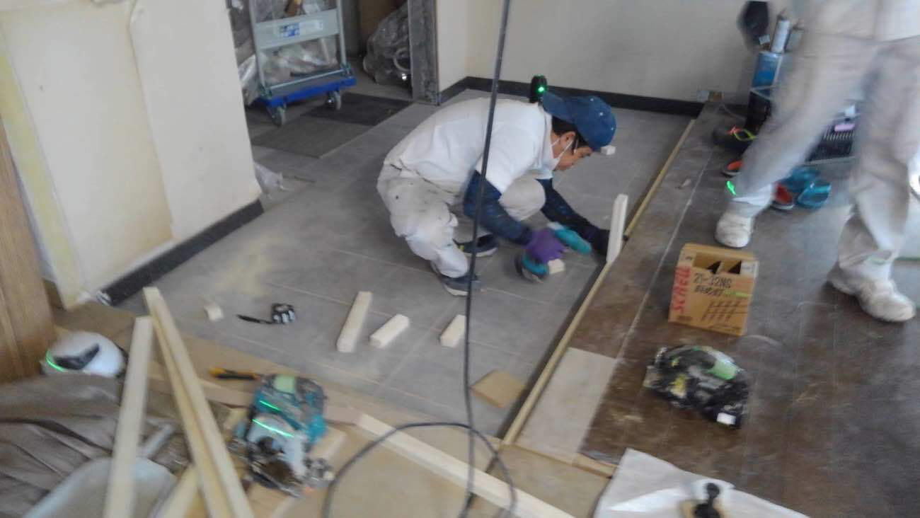 東京都豊島区のマンションにて、置床工事を行いました。（乾式二重床）【秀和建工】