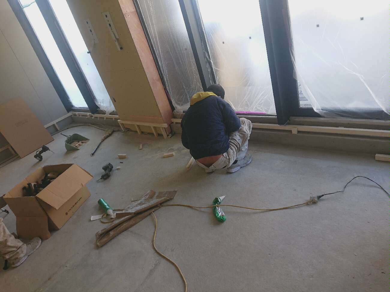 東京都大田区の戸建て住宅にて、置床工事を行いました。（フリーフロアEP）【秀和建工】