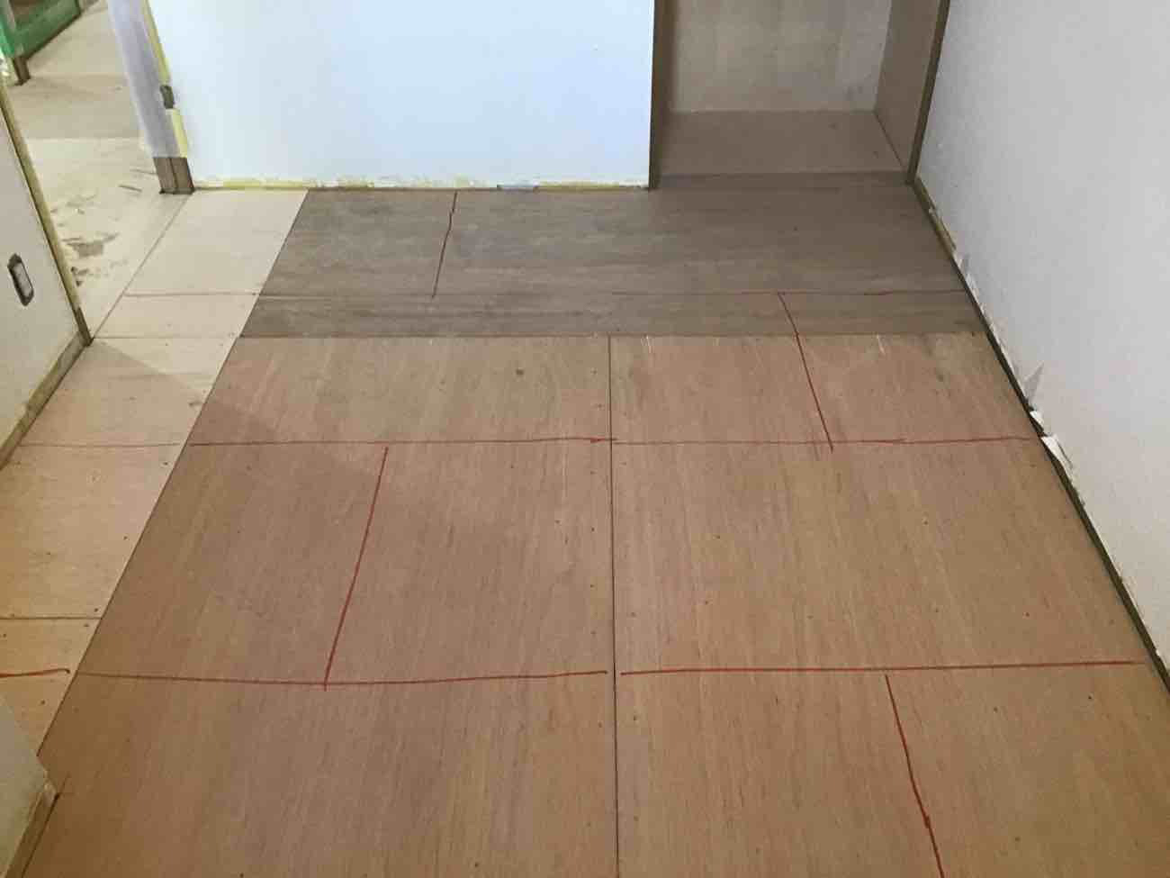 東京都小平市のマンションにて、置床工事を行いました。（乾式二重床）【秀和建工】