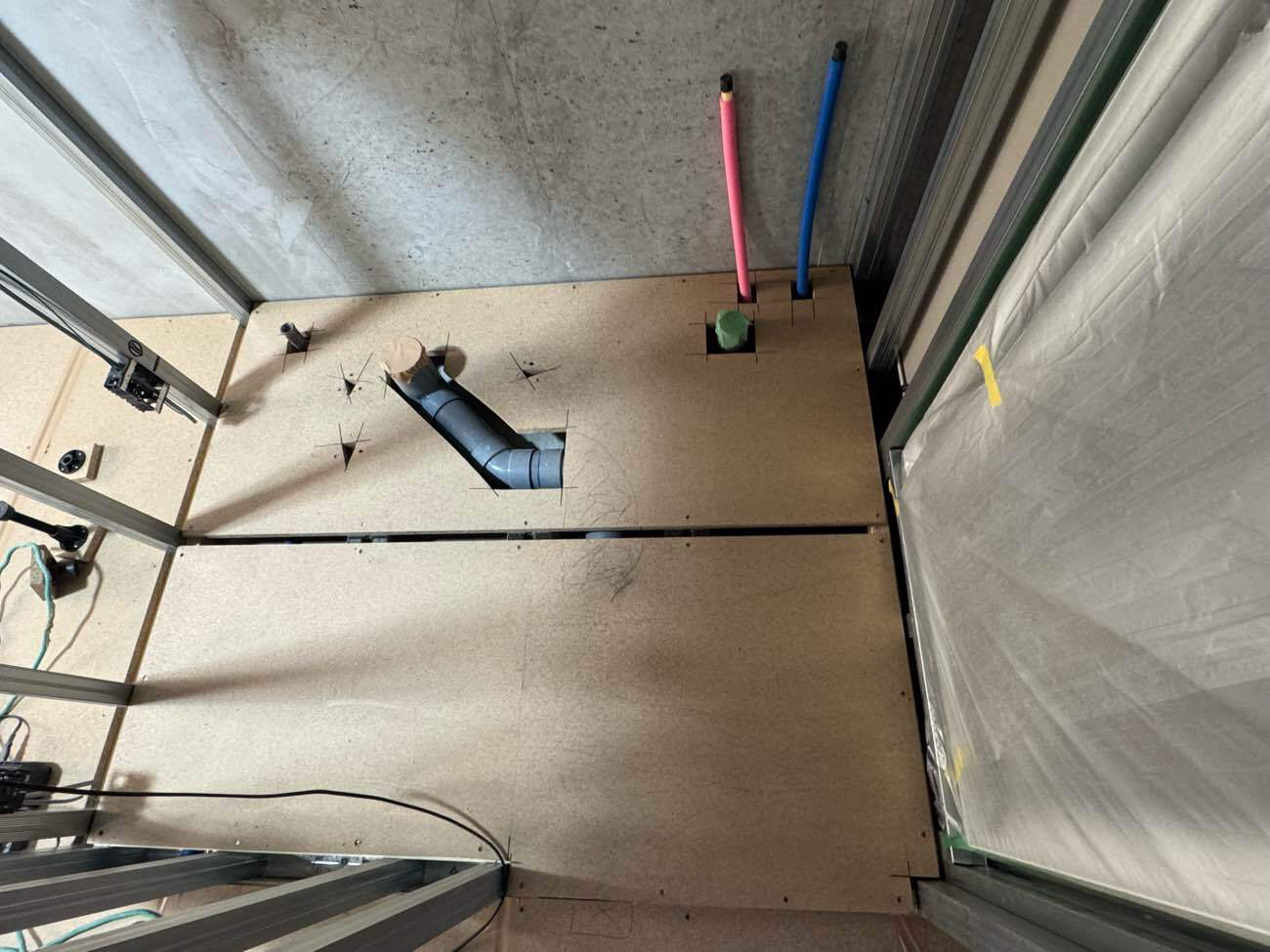 神奈川県平塚市にて、新築マンションの置床工事を行いました。（乾式二重床）【秀和建工】