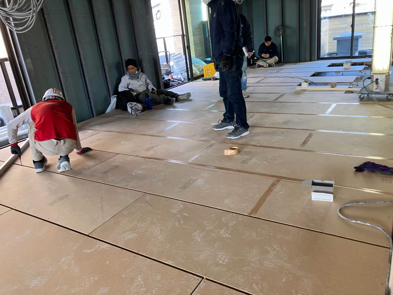 東京都江戸川区にある保育園にて、置床工事を行いました。（乾式二重床）【秀和建工】