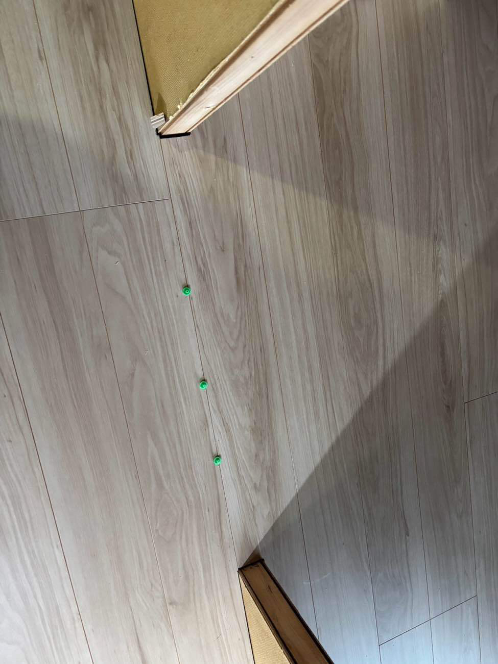 横浜市神奈川区のマンションにて、１day置床工事を行いました。（乾式二重床）【秀和建工】