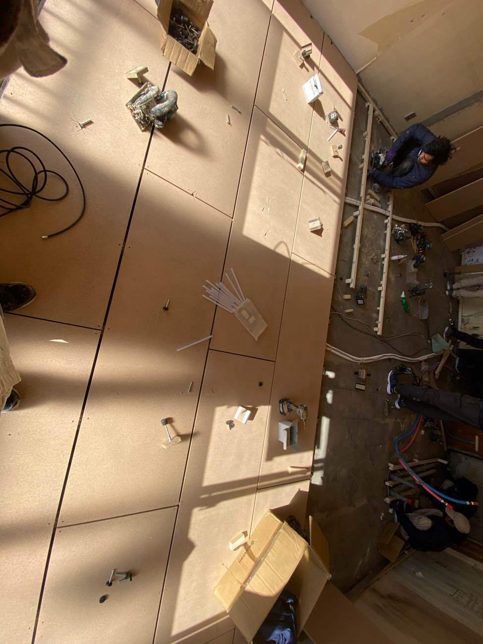 横浜市神奈川区のマンションにて、１day置床工事を行いました。（乾式二重床）【秀和建工】