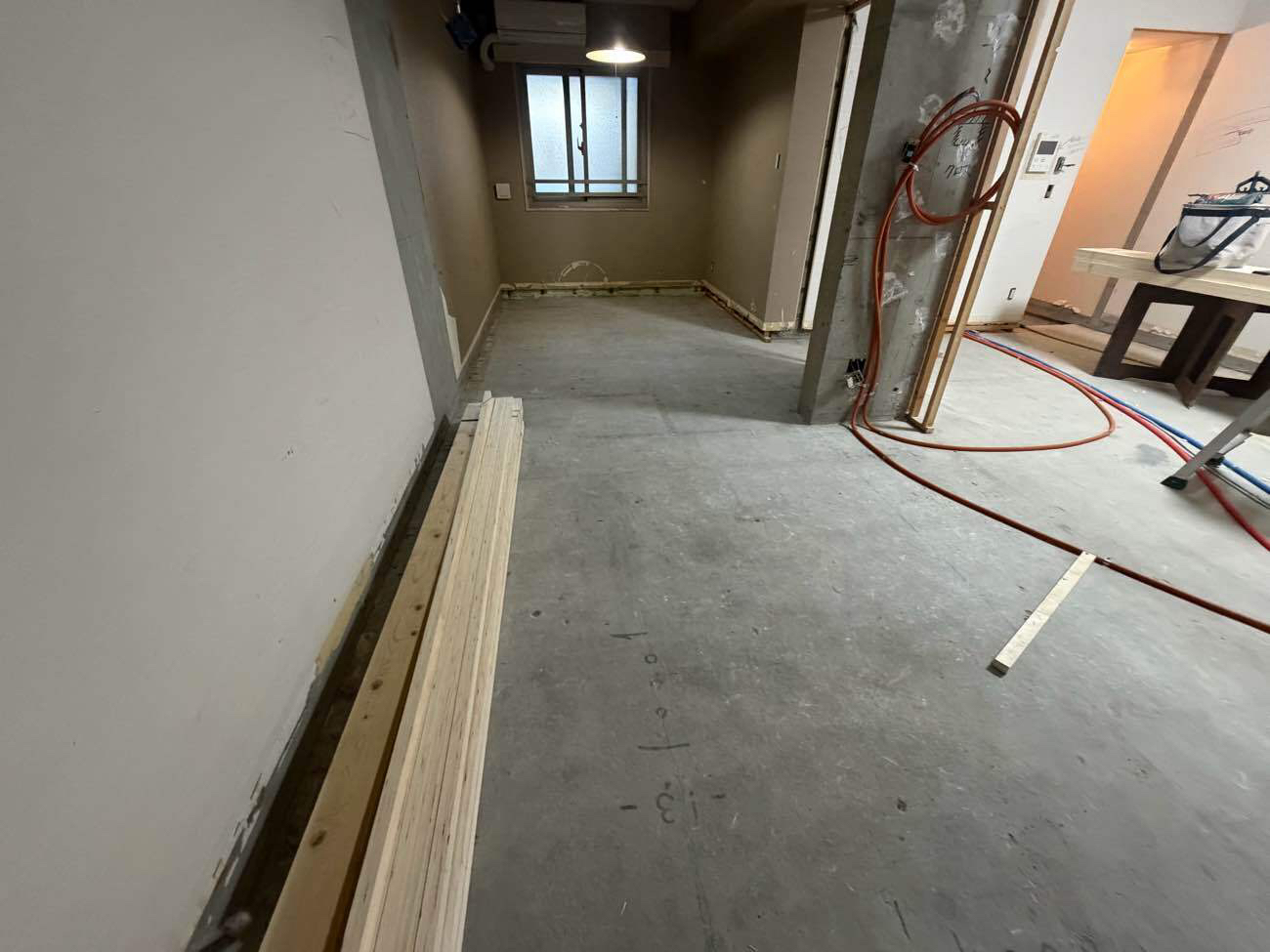 神奈川県大和市のマンションにて、１day置床工事を行いました。（乾式二重床）【秀和建工】