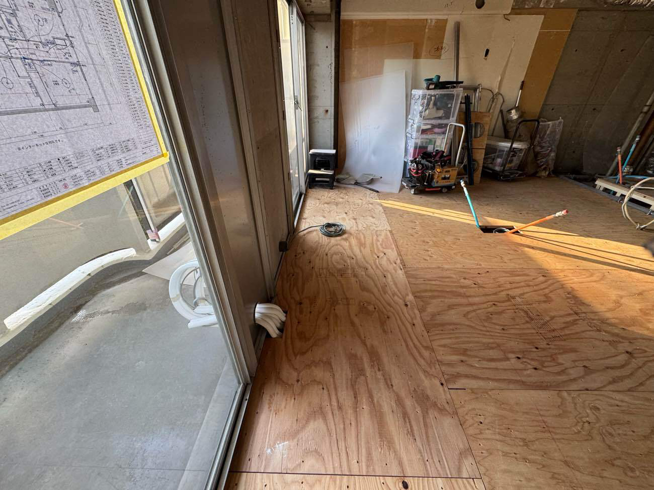 相模原市南区のマンションにて、１day置床工事を行いました。（乾式二重床）【秀和建工】