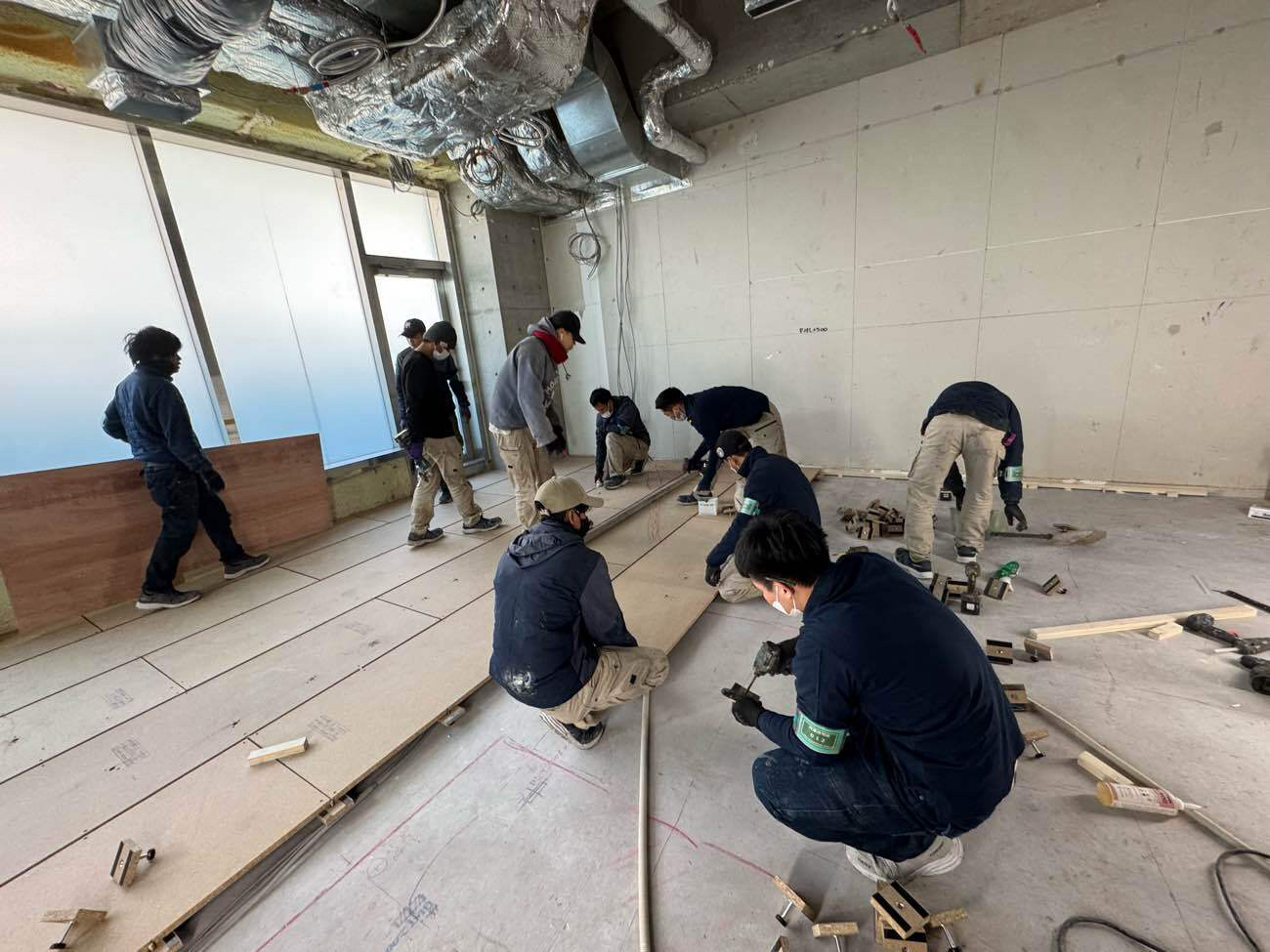 東京都渋谷区のマンションテナントにて、置床工事を行いました。（乾式二重床）【秀和建工】