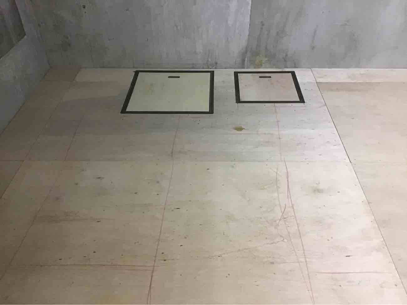 東京都中央区のオフィスにて、地下工事を行いました。（乾式二重床）【秀和建工】