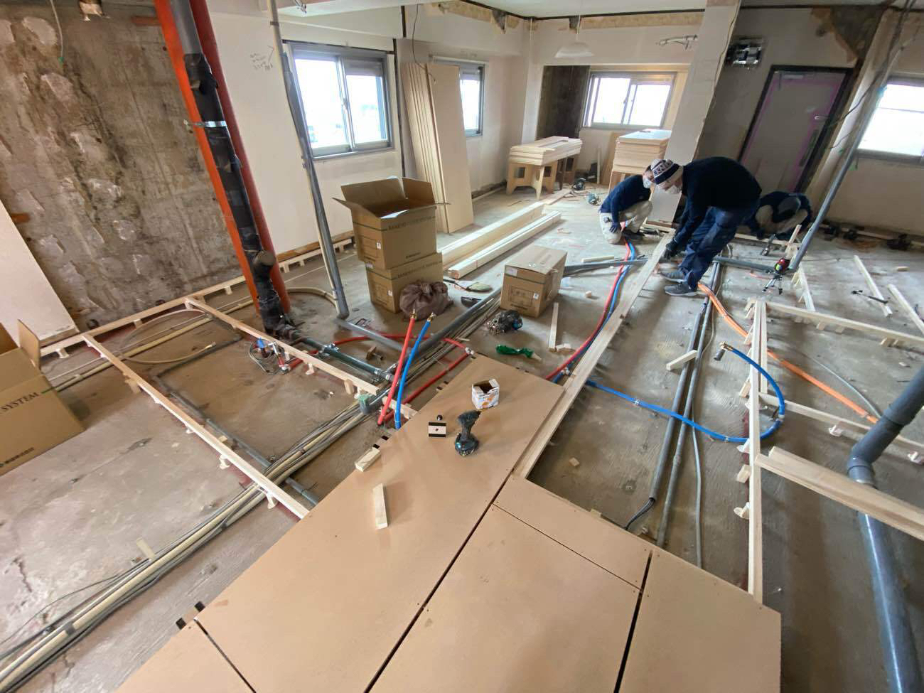 横浜市南区のマンションにて、置床工事を行いました。（乾式二重床）【秀和建工】
