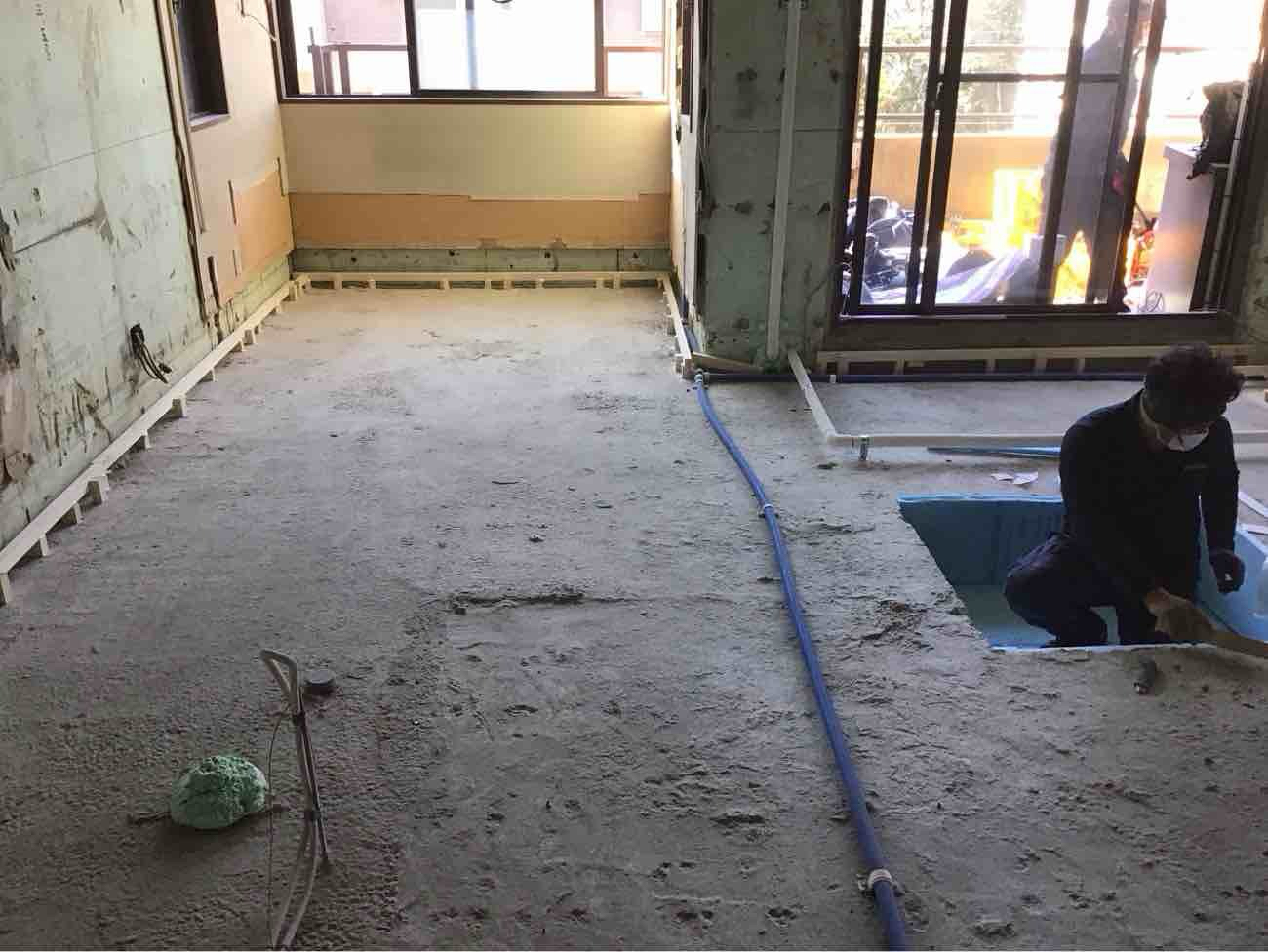 東京都港区にて、マンションの置床工事を行いました。（乾式二重床）【秀和建工】
