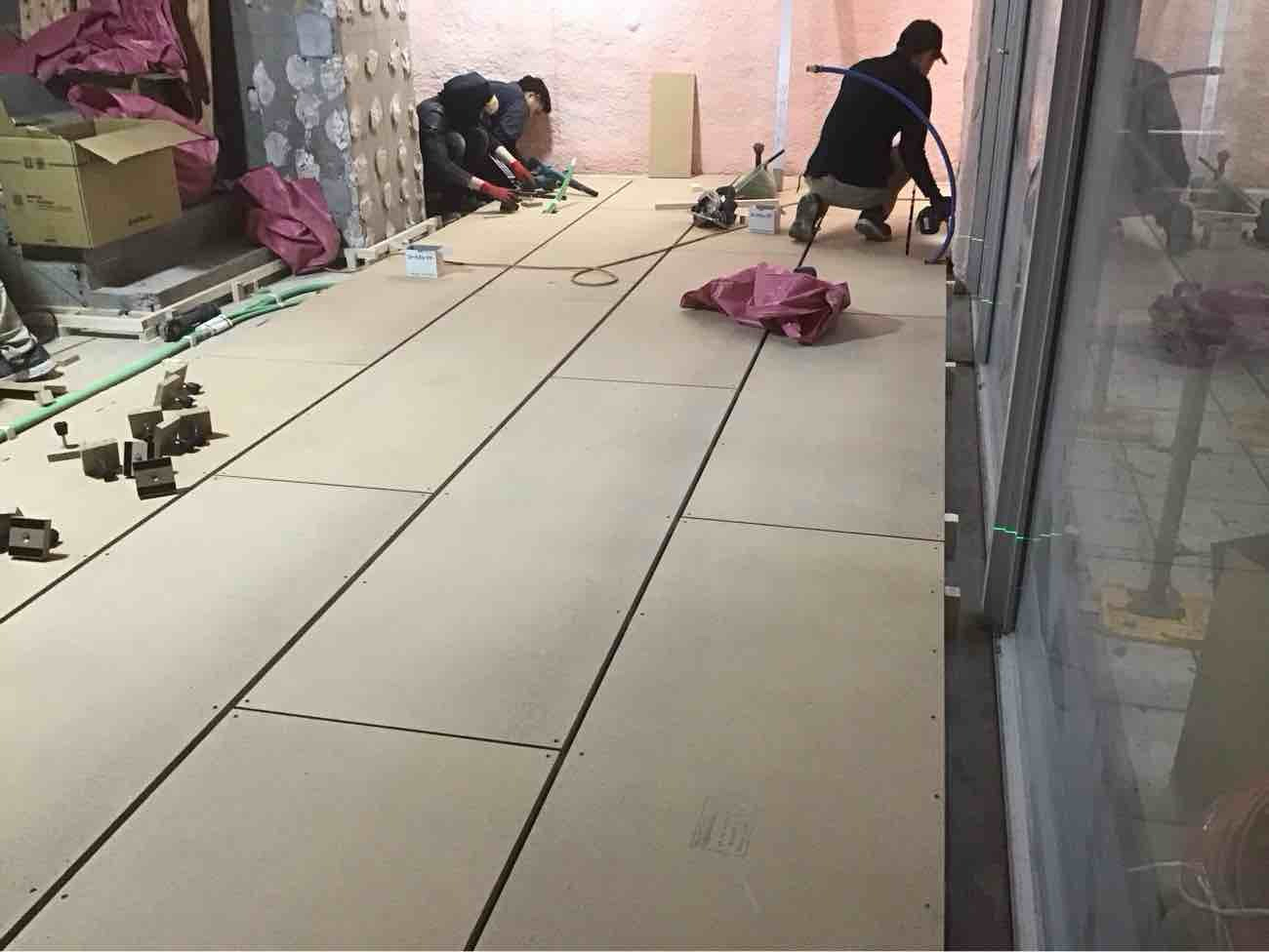 東京都渋谷区にて、メゾネットタイプマンションの置床工事を行いました。（乾式二重床）【秀和建工】