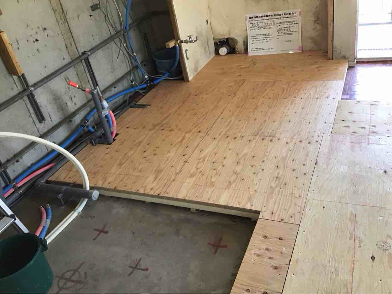 神奈川県藤沢市にて、マンションの置床工事を行いました。(乾式二重床)【秀和建工】