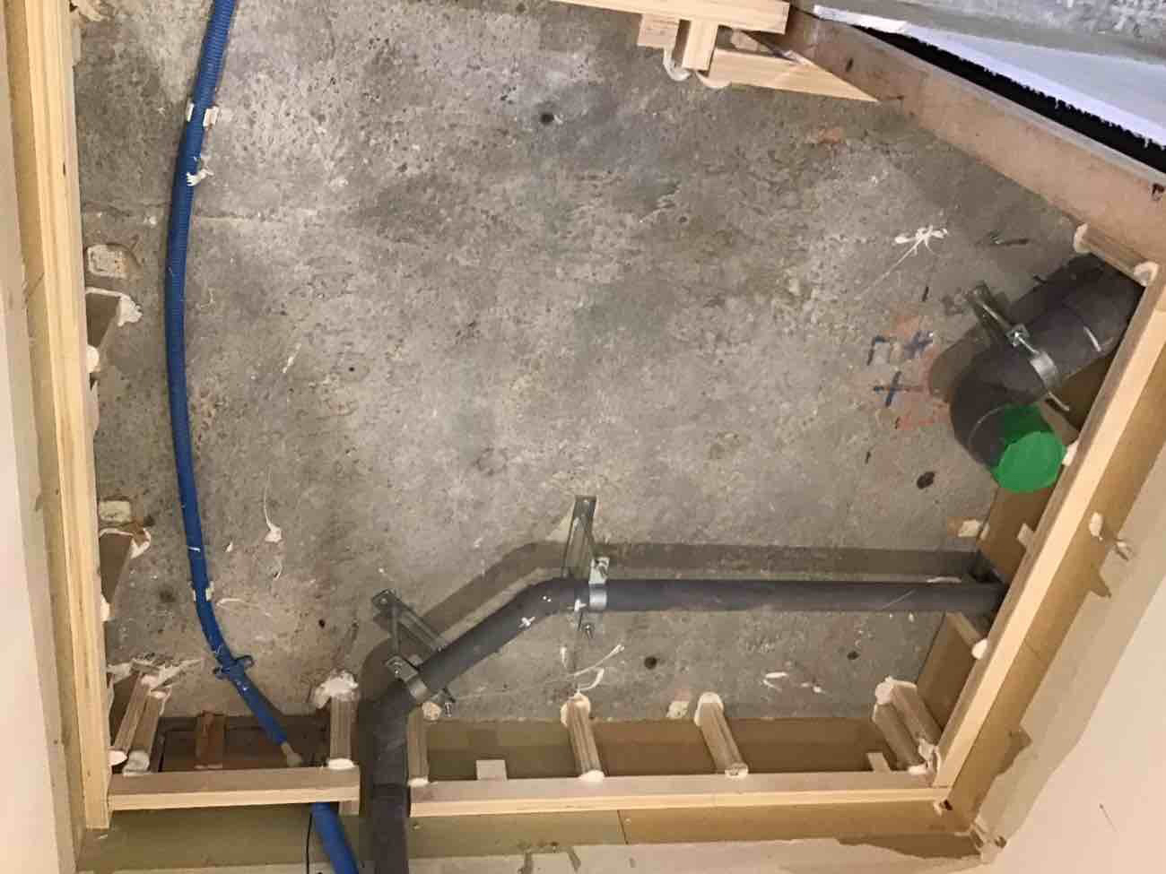 東京都台東区にて、マンションの１day置床工事を行いました。（乾式二重床）【秀和建工】
