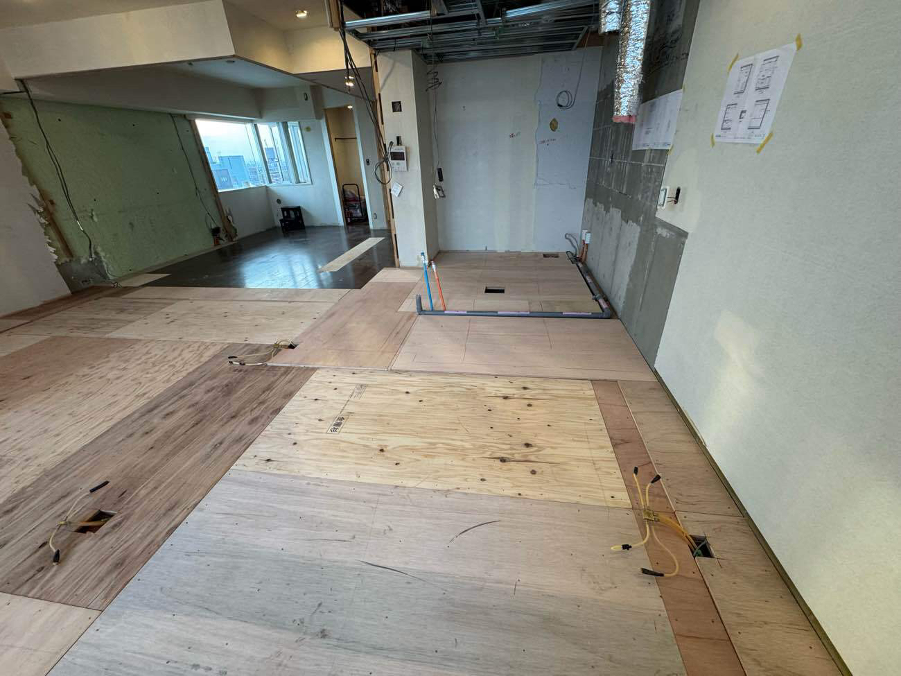 東京都品川区にて、マンションの置床工事を行いました。（乾式二重床）【秀和建工】