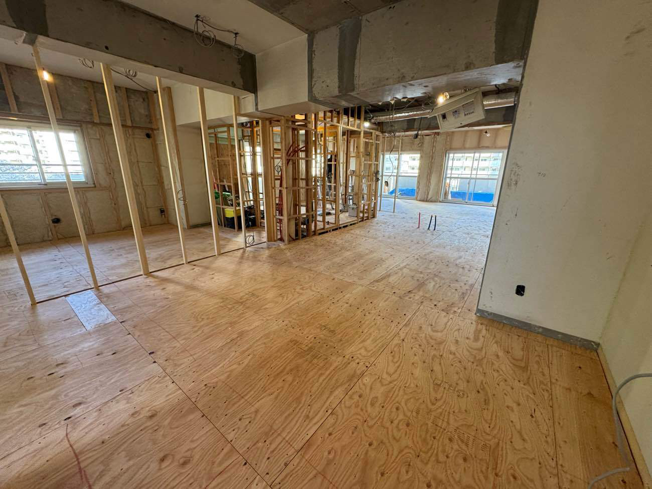 神奈川県相模原市にて、マンションの置床工事を行いました。（乾式二重床）【秀和建工】