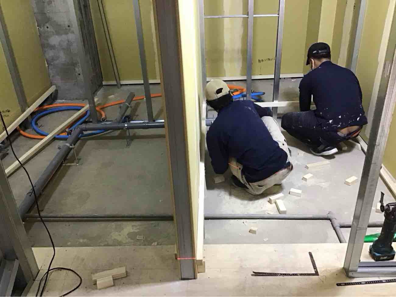 東京都江東区にて、店舗の新装工事を行いました。（乾式二重床）【秀和建工】