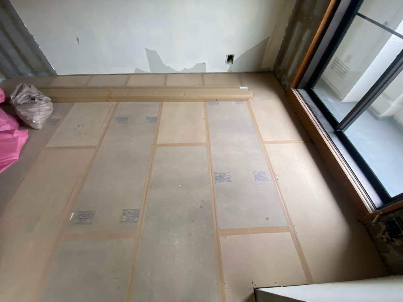 神奈川県大和市にて、マンションの置床工事を行いました。（乾式二重床）【秀和建工】