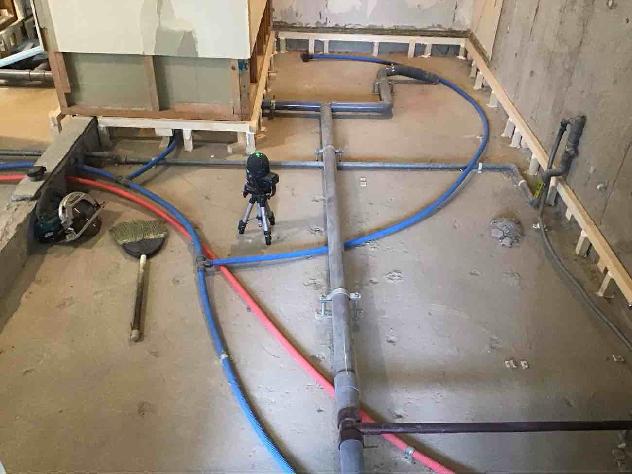 東京都大田区のマンションにて、置床工事を行いました。（わんぱくマット）【秀和建工】