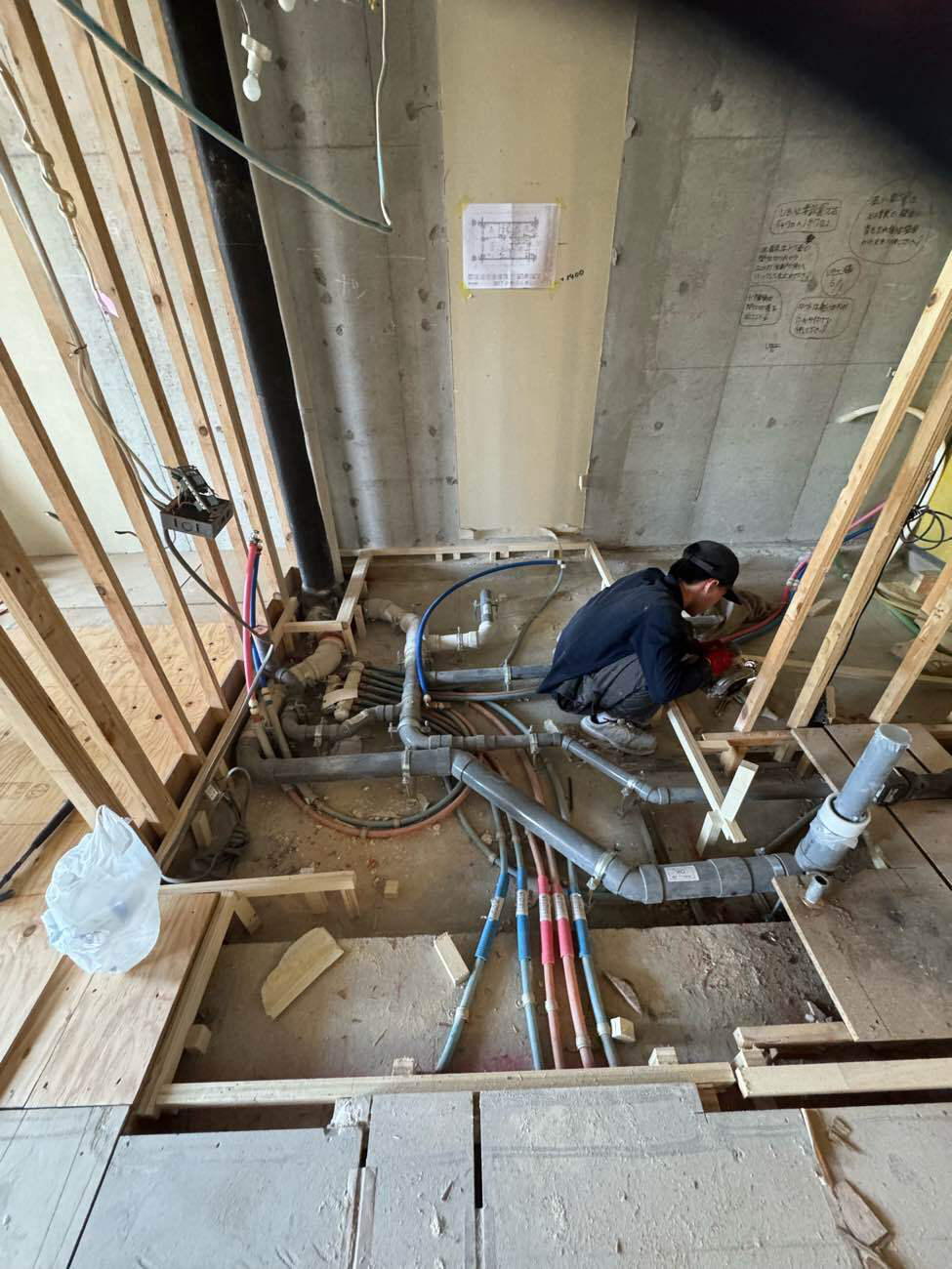 東京都品川区にて、マンションの置床工事を行いました。（乾式二重床）【秀和建工】