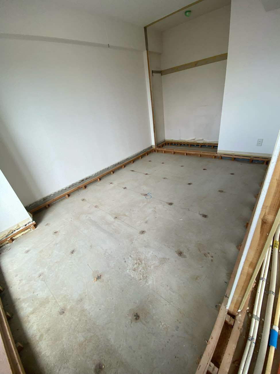 1日置床 – 置き床施工事例 置床.com