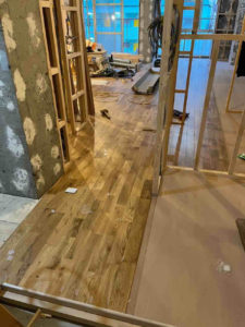 東京都江東区のマンションにて、小幅フローリング工事を致しました。