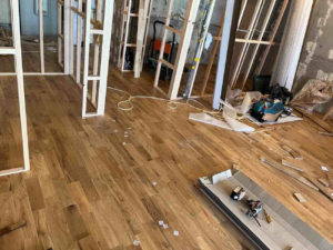 東京都江東区のマンションにて、小幅フローリング工事を致しました。