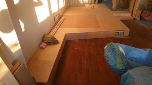 神奈川県逗子市のマンションにて、置床工事を行いました。（乾式二重床）【秀和建工】