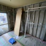 東京都杉並区のマンションにて、壁・天井・軽天・PB 一括請負工事を行いました。【秀和建工】