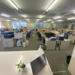神奈川県茅ケ崎市のオフィスビルにて、事務所のカーペット張替え工事を行いました。（IRISタイルカーペットPSシリーズ）【秀和建工】