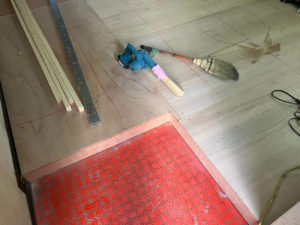 東京都渋谷区のマンションにて、置床工事を行いました。（フリーフロアCP）【秀和建工】