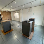 東京都墨田区のオフィスにて、置床工事を行いました。（藤澤建設モルタルコアOA）【秀和建工】