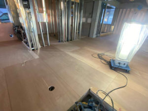 神奈川県鎌倉市の施設にて、新築工事に伴う置床工事を行いました。（乾式二重床）【秀和建工】