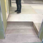 東京都大田区のシミュレーションゴルフ場店舗にて、ハイブリット置床工事を行いました。（乾式二重床）【秀和建工】