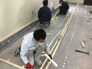 東京都墨田区の店舗にて、置床工事を行いました。(乾式二重床)【秀和建工】