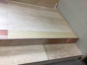 東京都墨田区の店舗にて、置床工事を行いました。（乾式二重床）【秀和建工】