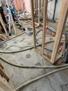 東京都目黒区のマンションにて、置床工事を行いました。（乾式二重床）【秀和建工】