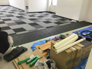 埼玉県入間市の工場にて、樹脂スロープ工事を行いました。(樹脂スロープ)【秀和建工】