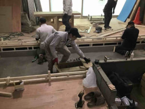 東京都港区の店舗にて、置床工事を行いました。（乾式二重床）【秀和建工】