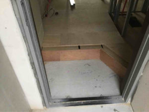 横浜市西区の新築マンションにて、置床工事を行いました。（乾式二重床）【秀和建工】