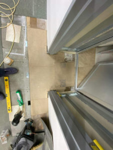 茨城県つくば市のオフィスにて、置床工事を行いました。【秀和建工】