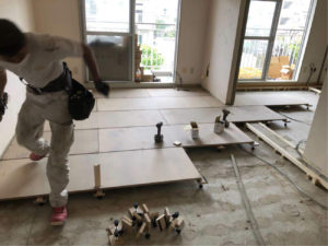 神奈川県茅ケ崎市のマンションにて、置床工事を行いました。（乾式二重床）【秀和建工】