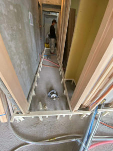 東京都墨田区のマンションにて、置床工事を行いました。（乾式二重床）【秀和建工】