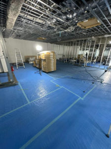 東京都中央区の店舗にて、置床工事を行いました。（乾式二重床）【秀和建工】