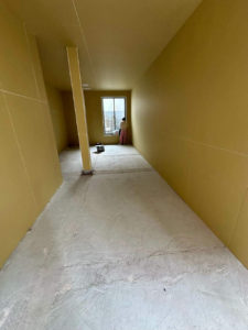 東京都世田谷区の店舗にて、置床工事を行いました。（乾式二重床）【秀和建工】