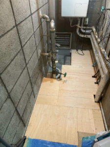 東京都港区のマンションにて、置床工事を行いました。（乾式二重床）【秀和建工】