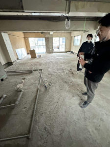 東京都港区のマンションにて、１day置床工事を行いました。（フリーフロアCP）【秀和建工】