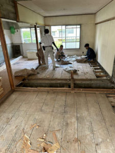 東京都国分寺市のマンションにて、置床工事を行いました。（乾式二重床）【秀和建工】